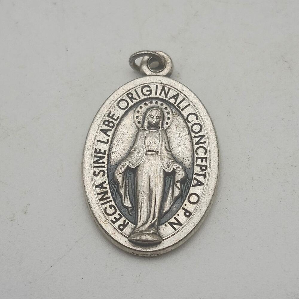 Italy Miraculous Virgin Mary Medal Pendant Catholic Silver Tone Regina Sine OPN